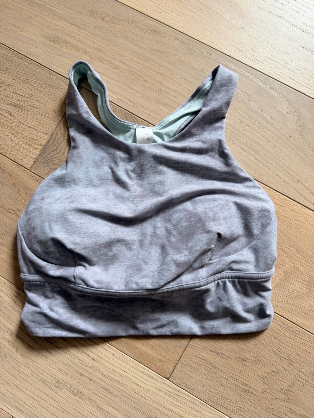 Lululemon size 4 sports bra with pads***